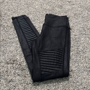 ALO Yoga Leggings size small